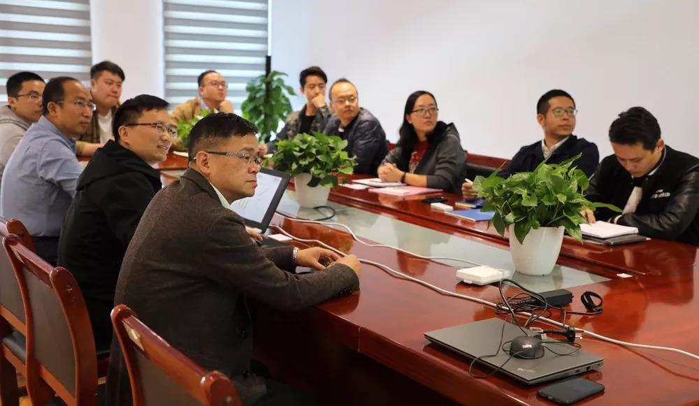 云南省交通運輸行業(yè)協(xié)會率考察團參觀、調研瑞和錦程